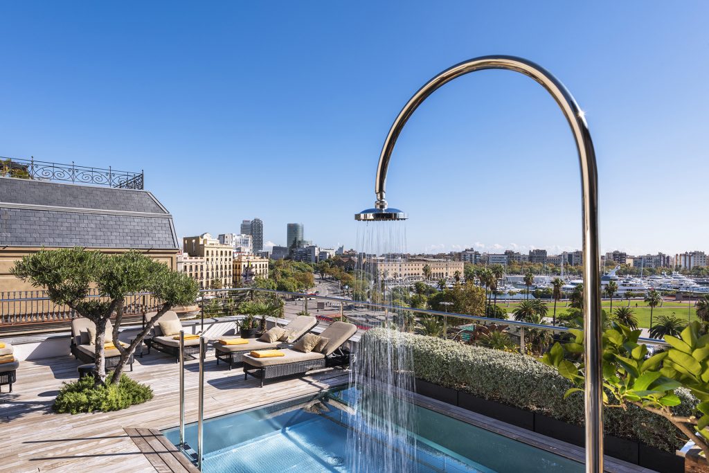 Hotel The Serras, Barcelona, Roof top pool terrace.  © Michelle Chaplow